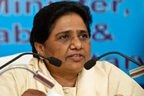 राजनीतिक: चुनाव से पहले BSP में सख्ती मायावती बाटेंगी उम्...