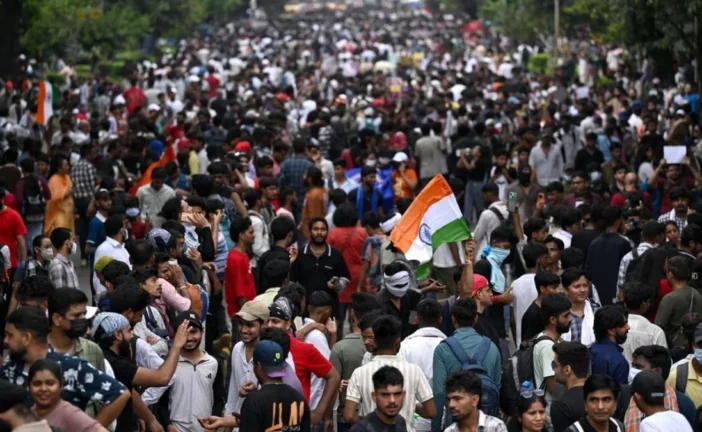 विदेशी: जंतर मंतर प्रदर्शन में पाकिस्तान ने देखा मौका जवा...