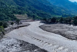 वैश्विक: 039झील किसी भी समय फूट सकती है039 चीन ने नेपाल क...