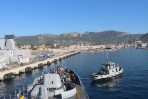 INS Trishul  द्विपक्षीय नौसैनिक अभ्यास 'वरुण'