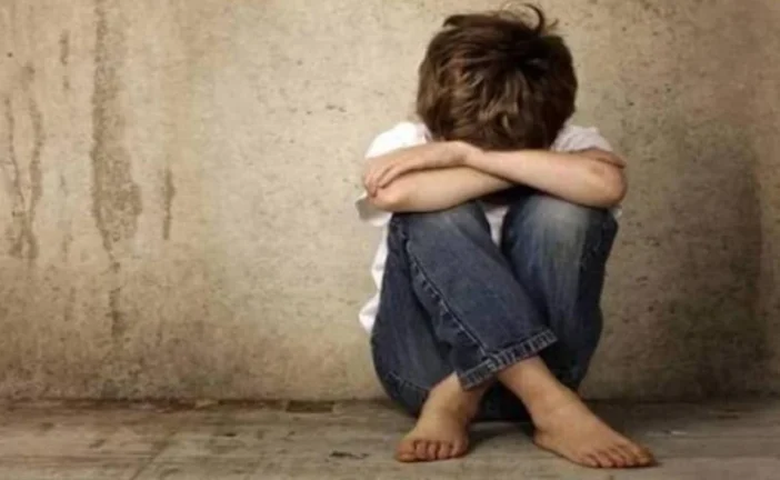 बड़ी खबर: 5 साल के बेटे को घूंसा मारकर ले ली जान पत्नी से...