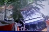 बड़ी खबर: सोसाइटी गेट से टकराया बेकाबू ट्रक CCTV में कैद ...