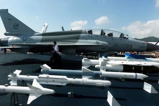China Pakistan Weapon industry: चीन की मिसाइल फेल हुई तो PAK ने बनाया अपना हथिया...