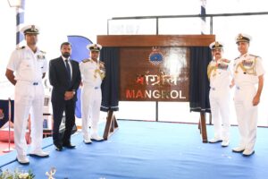 'INS Mangrol'  स्वदेशी युद्धपोत 'आईएनएस मंगरोल' नौसेना में शामिल